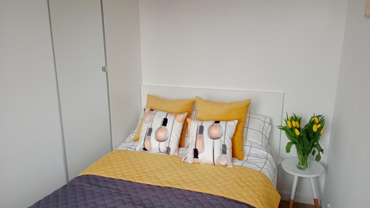 Apartament Dwupokojowy Ostrowiec Świętokrzyski Exterior foto