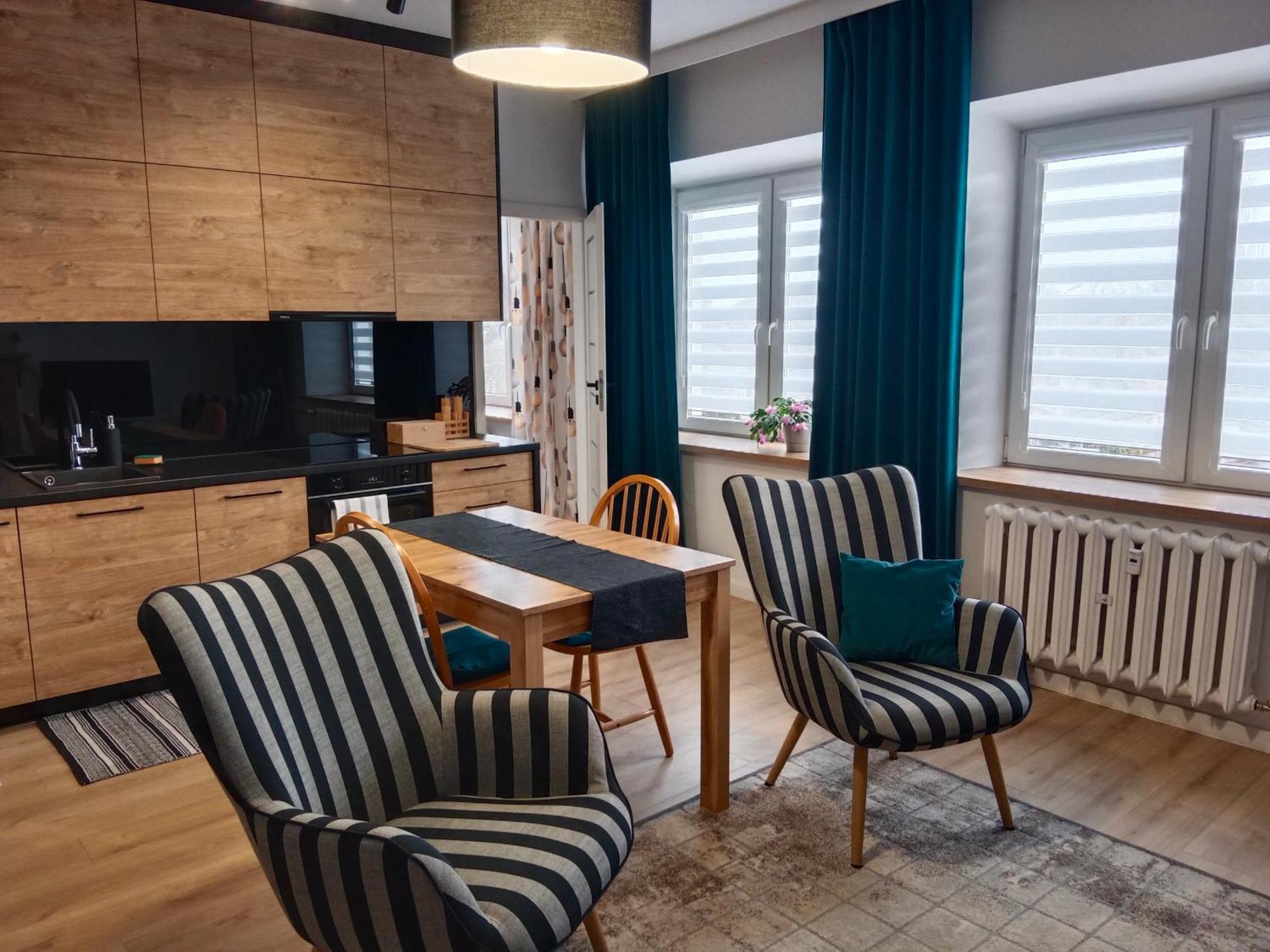 Apartament Dwupokojowy Ostrowiec Świętokrzyski Exterior foto